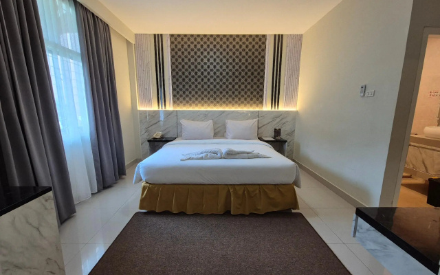 Soeltan Luxe Hotel – Guest Rooms – Bandar Lampung