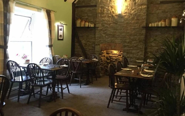 The Fountain Inn