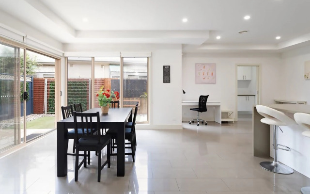 Boutique Stays - Mentone Abode