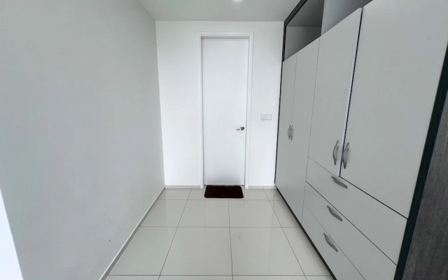Robertson BY Shahjalal Suites