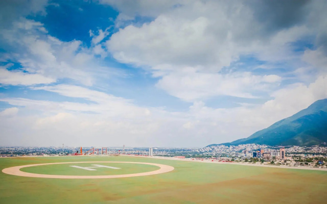 Fiesta Inn Monterrey Tecnológico