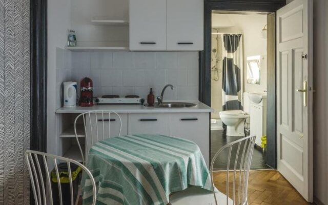 Boutique Apartments - Main Market Square