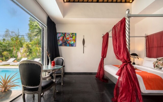 Serene 4br Seminyak Villa with Tropical