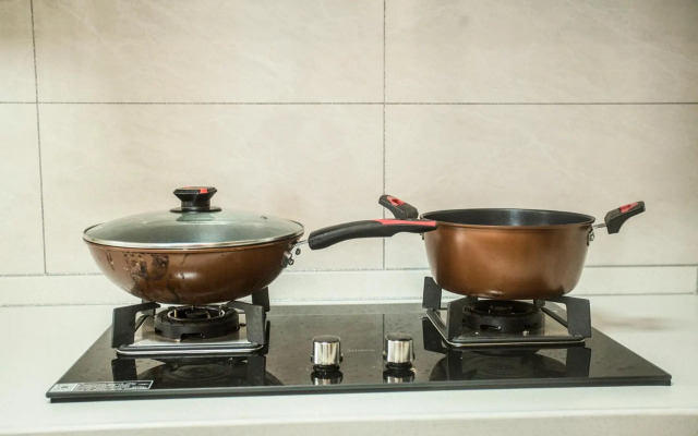 Locals Apartment Place 28