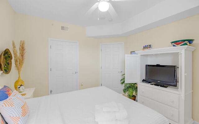 Legacy Towers I Deluxe