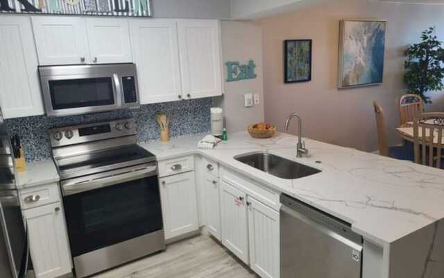 Pelican Beach 1213 2 Bedroom Condo