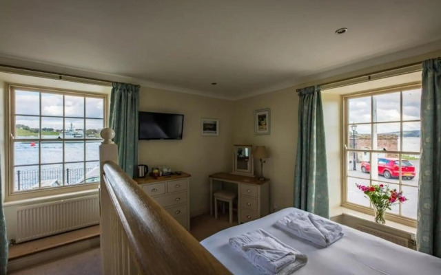 The Edgcumbe Arms