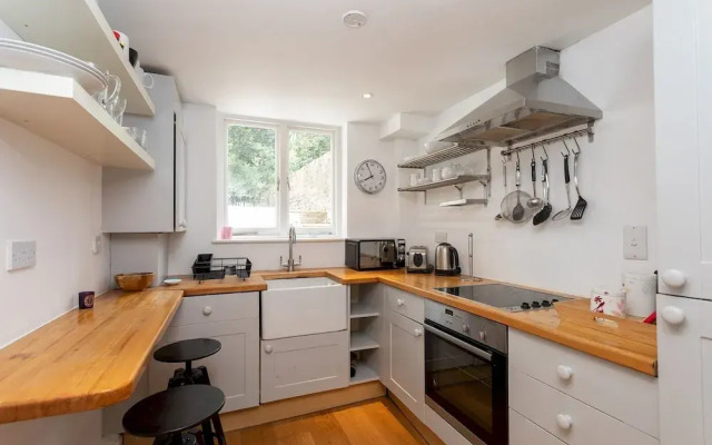 3 Bedroom Designer Home in Islington