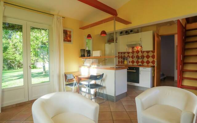 Spacious Holiday Home in Vaison-la-romaine With Garden
