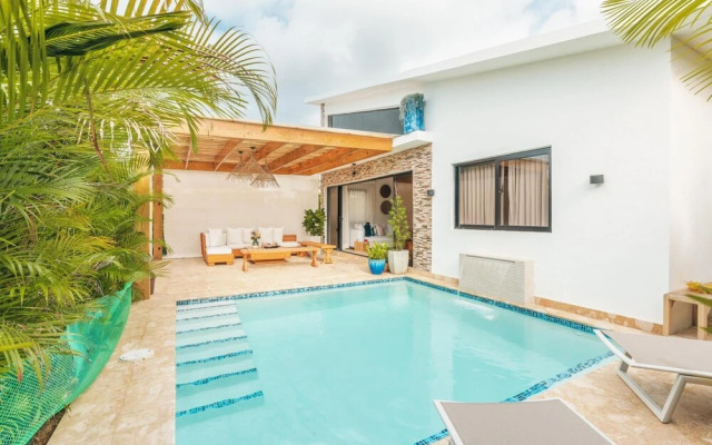Charming Villa With Private Pool in Juan Dolio