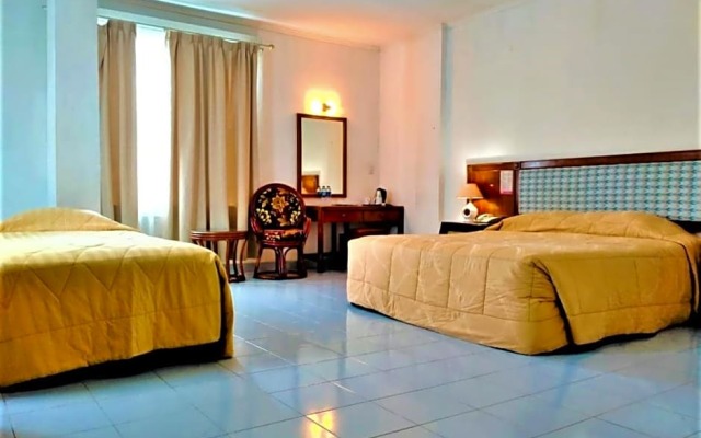 RR Wisata Indah Hotel