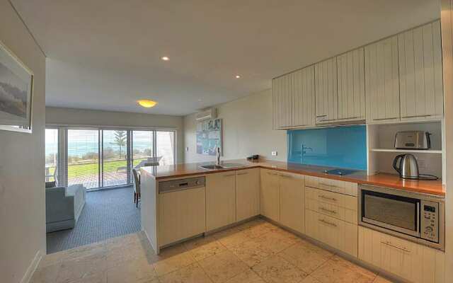 Sea Side Villa 3A