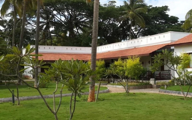 Oriole Resorts