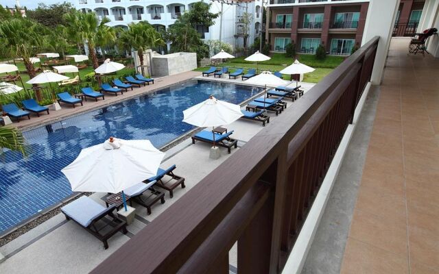 Casuarina Jomtien Hotel