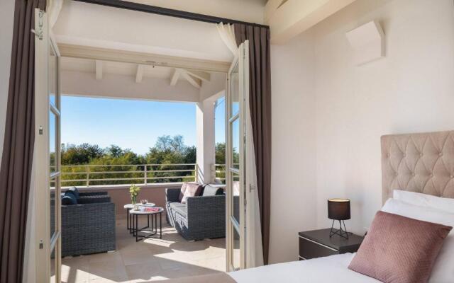 Villa Divine By ILC