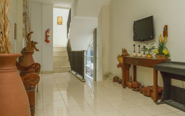 RedDoorz @ Dago Asri 3