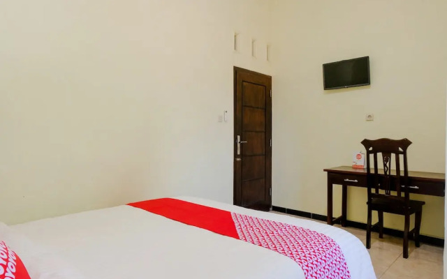 OYO 2570 Griya Kinanthi Family