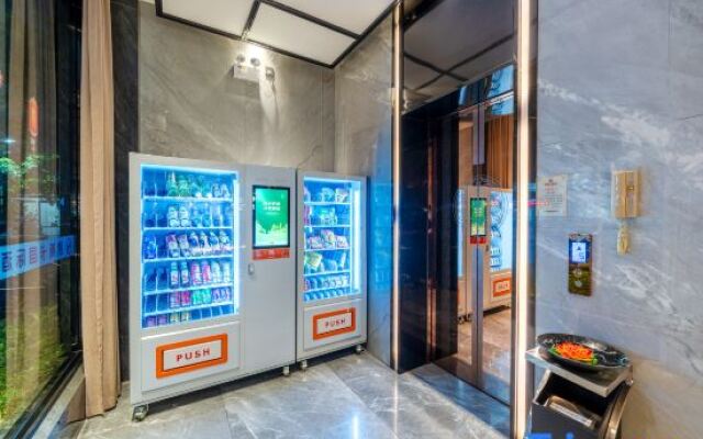 Ousika International Hotel (Dongguan Huangjiang Woerma Tianhong Mall)