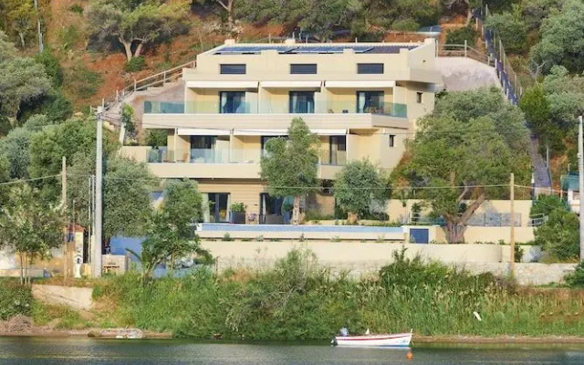 Chronos Suites