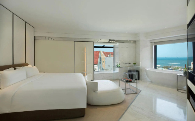 U Hotels