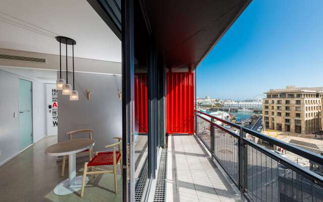Radisson RED V&A Waterfront, Cape Town