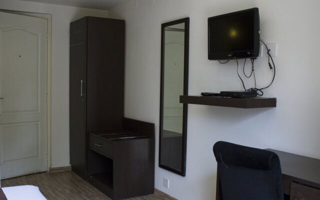 OYO Rooms Indiranagar CMH Road