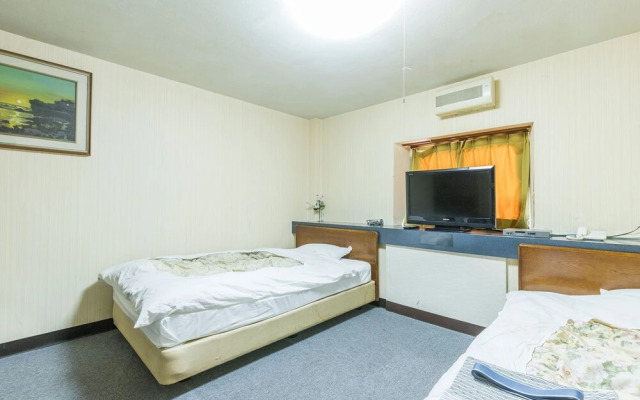 OYO Joetsu Central Hotel Takada-Nakamachi