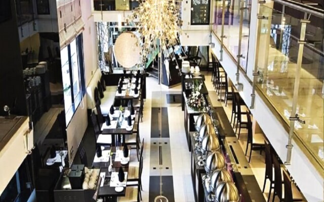 Seasons – An Apartment Hotel