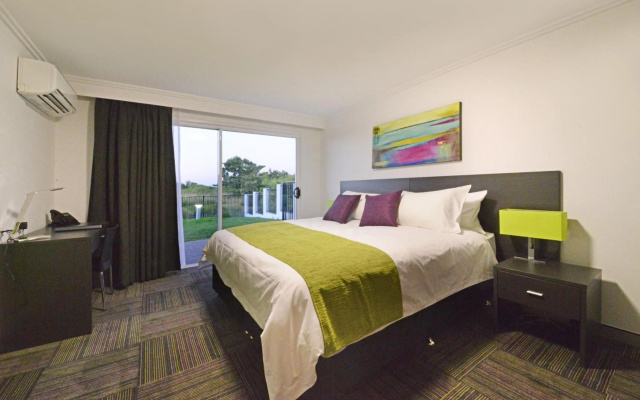 Mackay Oceanside Central Hotel – Guest Rooms – Mackay