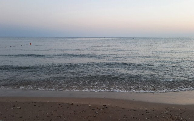 Голден Хиллс