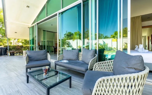 Large Private Pool Villa with 7 BR 7B