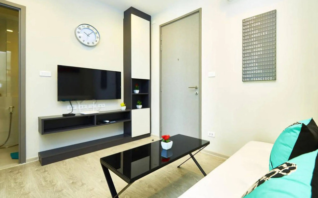 Pattaya Central Sea View Pool Suite