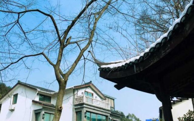 Zhangshe Courtyard Hotel