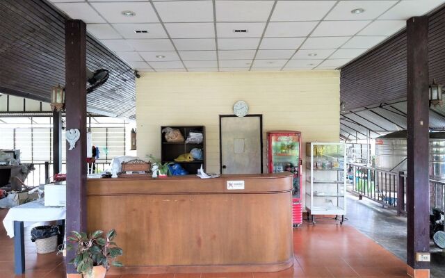 Khao Nam Khang Resort