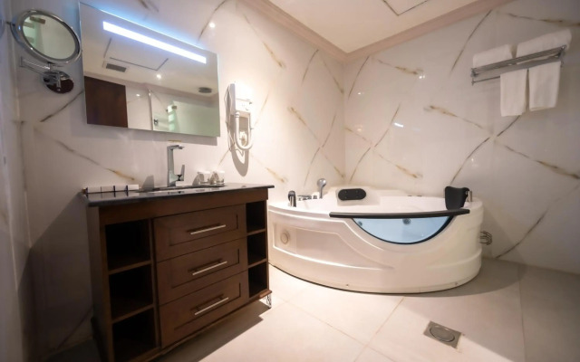 WA hotel