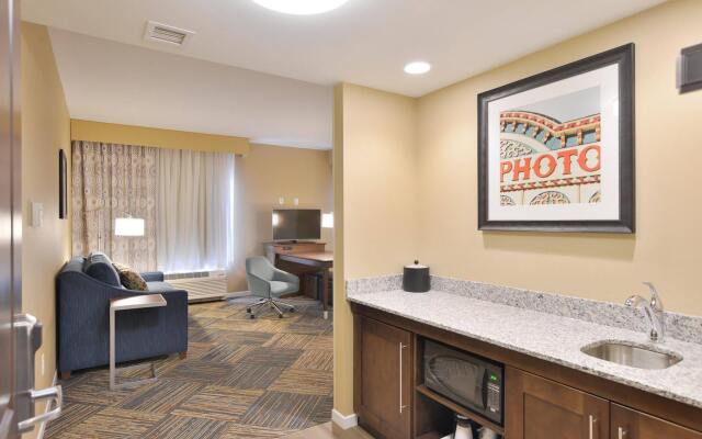 Hampton Inn & Suites Chippewa Falls