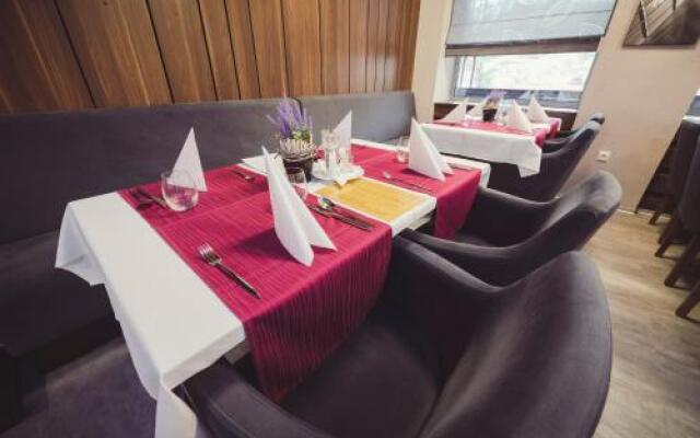 Hotel & Restaurant Hron