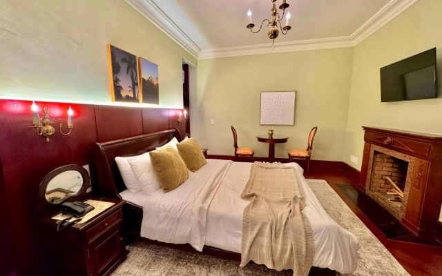 Aroso Paço Hotel