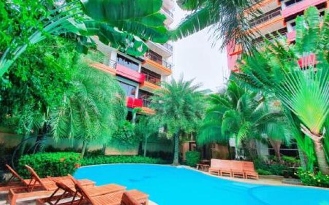 Naiharn Condominimum