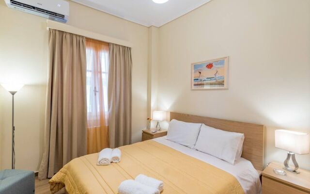 Katerina Residence - Beachfront Plaz Eot