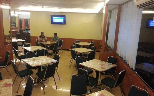 Plaza Hotel Harco Mangga Dua