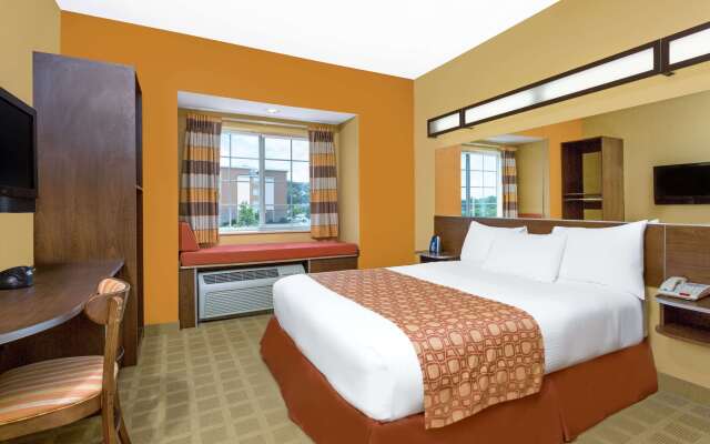 Microtel Inn & Suites by Wyndham Greenville/University Medic