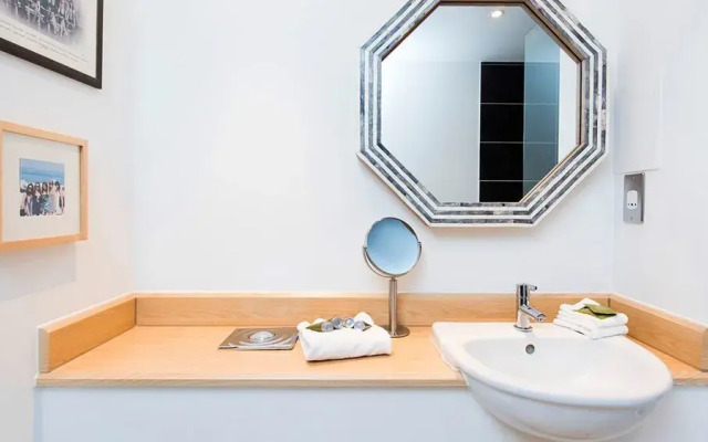 Cosy 1br flat in Kennington