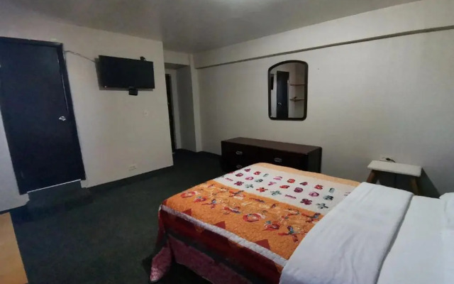 Capital O Baja Place Inn