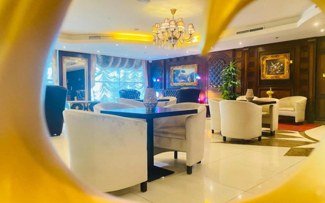 Tourist Hotel