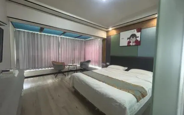 Xiangshan songlanyujiale Inn