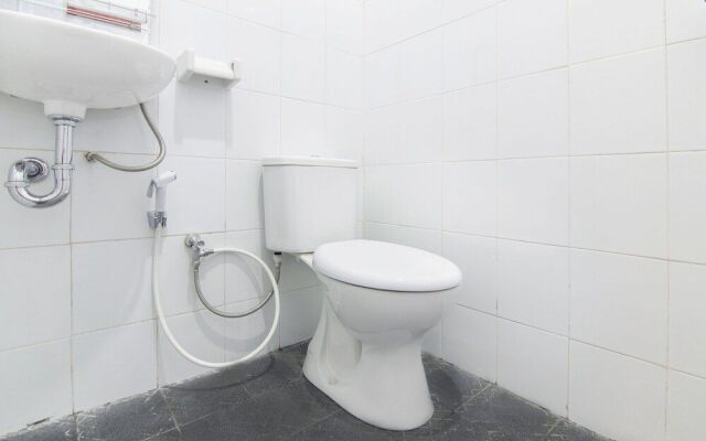 OYO 966 Dinda Guesthouse