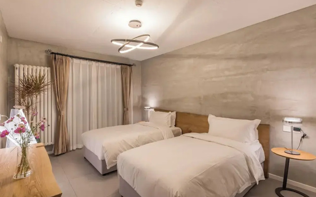 YiPiao Courtyard Hot Spring Resort Xiaotangshan Beijing