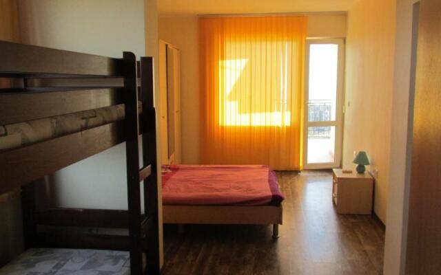 Villa Byala Grape House