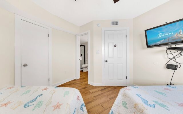 Seaside Beach & Racquet 5614